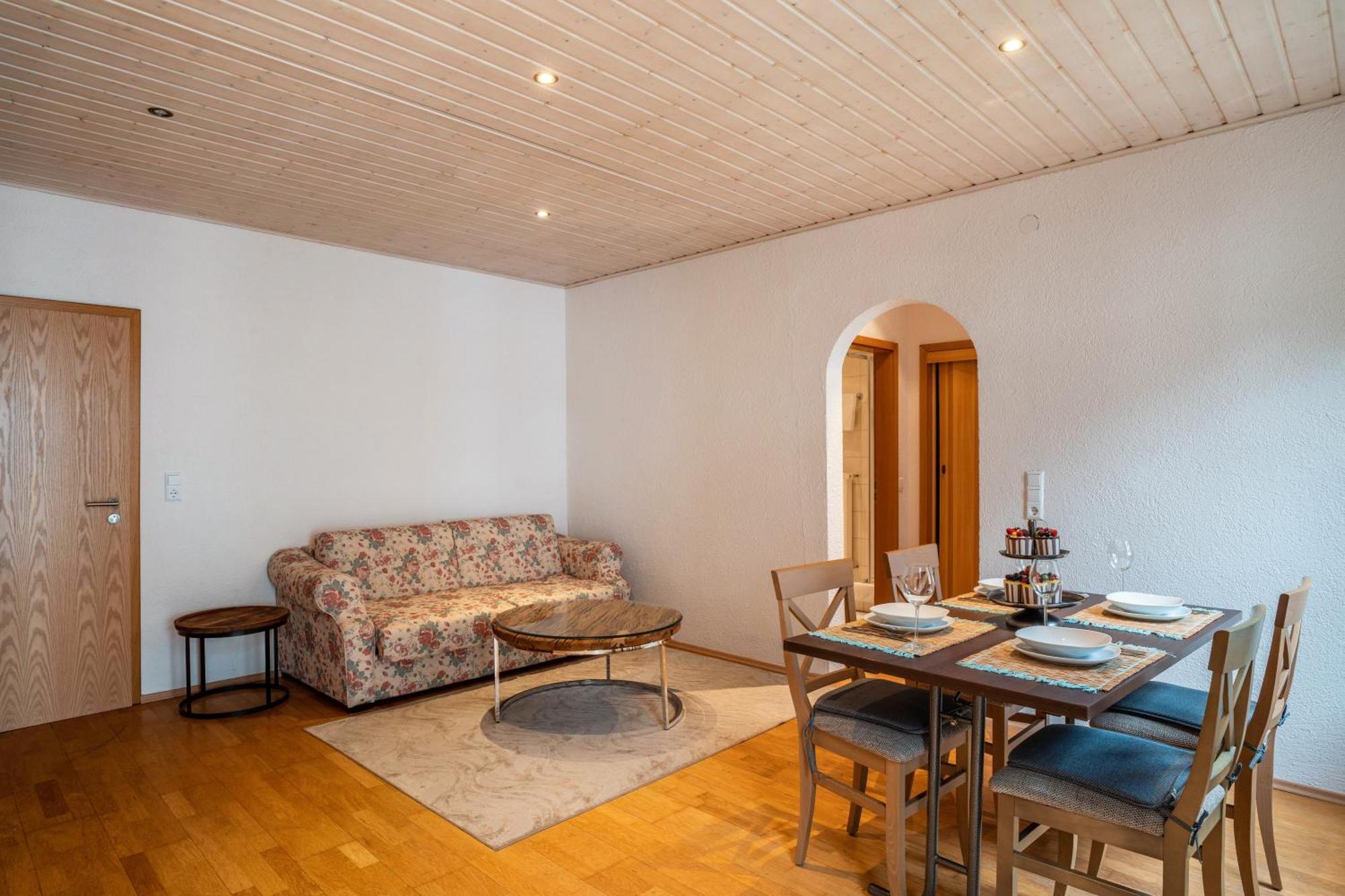 Luise Apartment Бад Бергцаберн Екстериор снимка
